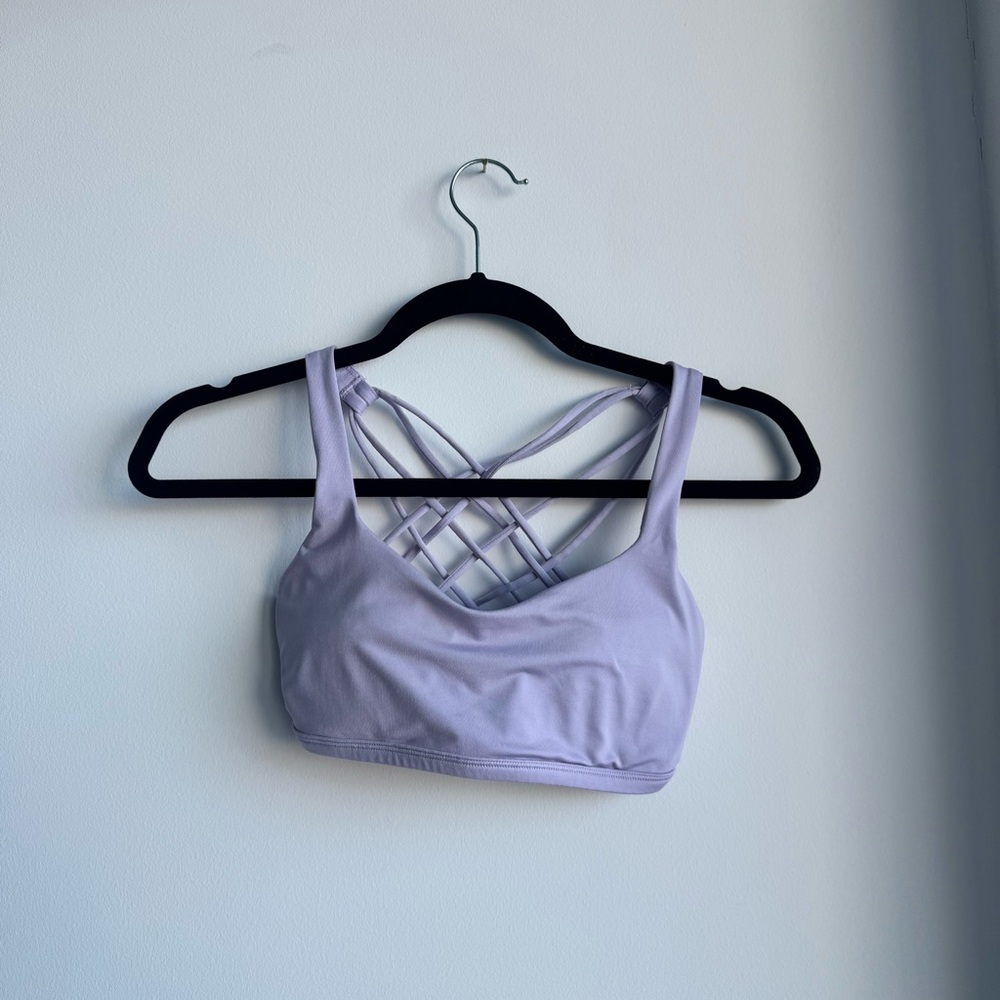 Lululemon Lavender free to be Sports Bra - size 4